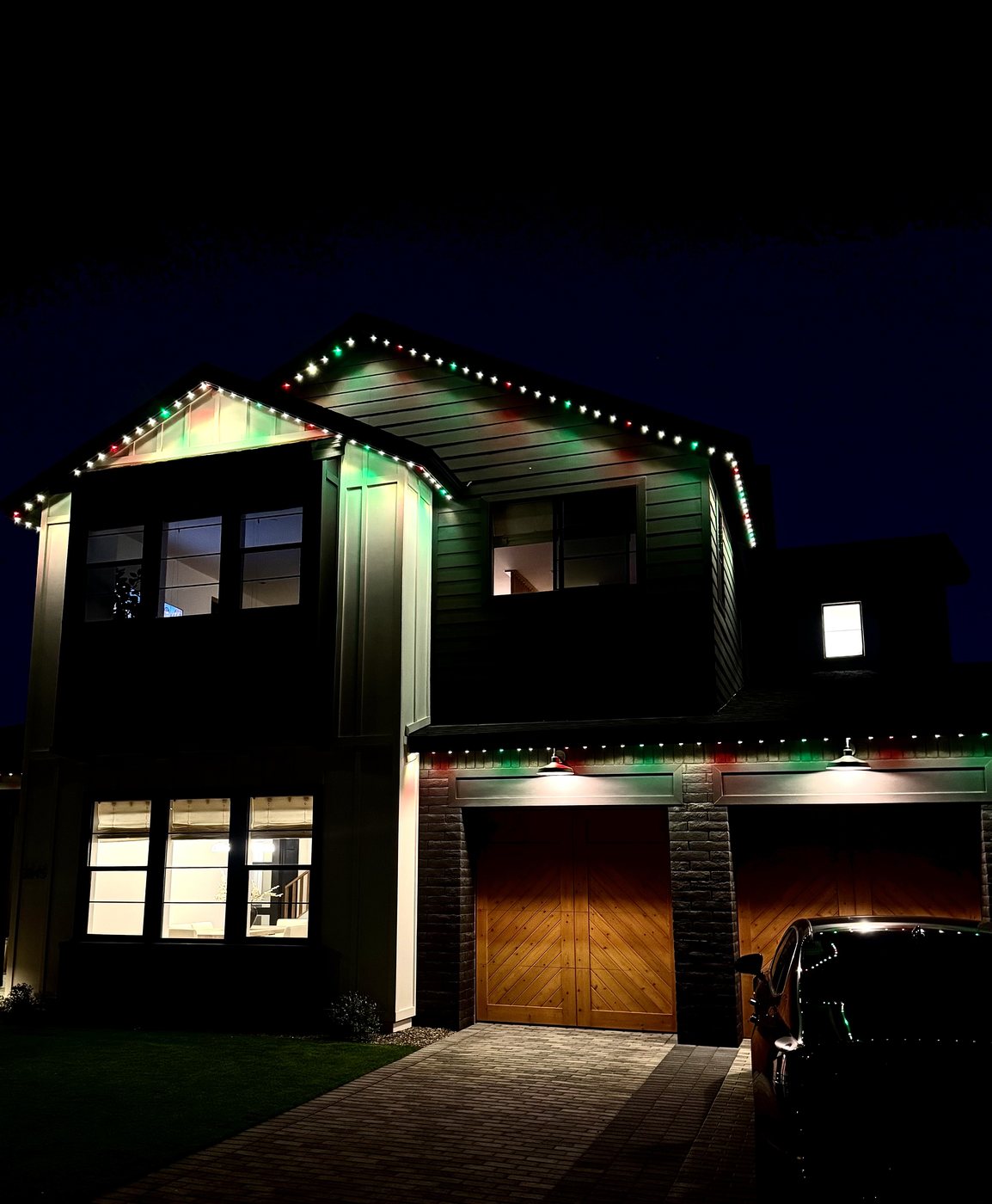 Home with full app-controlled holiday lighting